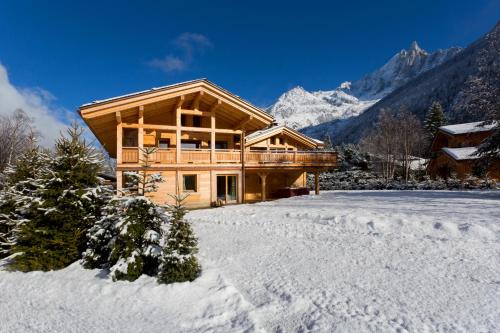 Les Praz-de-Chamonix Chalet De Ski | Chalet Isabelle Mountain lodge 5 star 5 bedroom en suite sauna jacuzzi