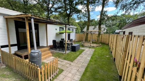 Municipality of Aa en Hunze Autre | Chalet Kokomo - Gelegen In bosrijkgebied van Drenthe