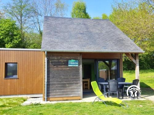 Villiers-Charlemagne Maison | Chalet l'Ablette