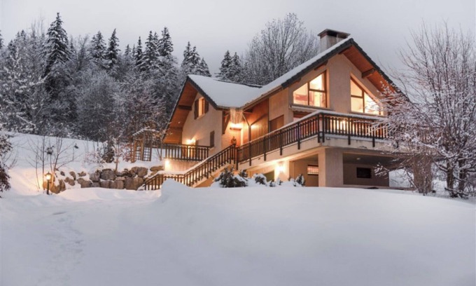 Autrans Chalet De Ski | Chalet "L'Orée Du Bois" avec vue sur les montagnes, terrasse privée et Wi-Fi