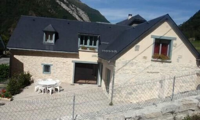 Cauterets Chalet De Ski | Chalet La Grange**** , gîte indépendant , déco chalet montagne>
