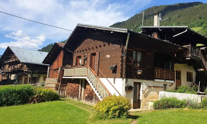 Areches Appartement | Charmant appartement au cœur du village d'Arêches - Idéal pour 4 personnes