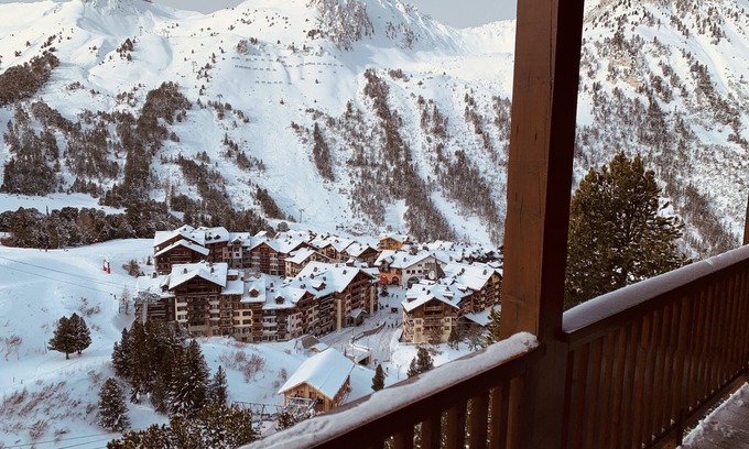 Bourg-Saint-Maurice Appartement | Chalet le Chamois Appartement 10 2ème étage skis aux pieds