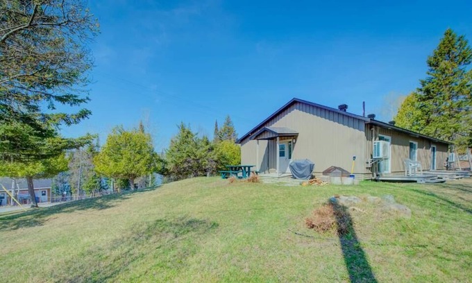 Pohenegamook Chalet De Ski | Chalet Le Joyau