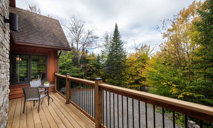 Saint-Faustin-Lac-Carre Chalet De Ski | Chalet Le Mont-Blanc