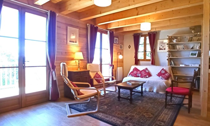 Bogeve Chalet De Ski | Chalet "Le Refuge des Mougis", indépendant, calme, avec vue !