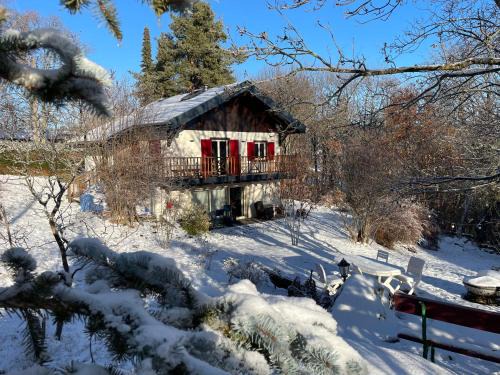 Labaroche Chalet De Ski | Chalet les airelles