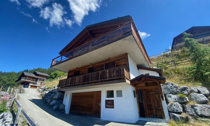 Morgins Chalet De Ski | Chalet Les Dalton, Morgins