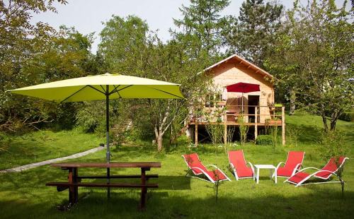 Fumay Chalet De Ski | CHALET Meleze Etapeboisee