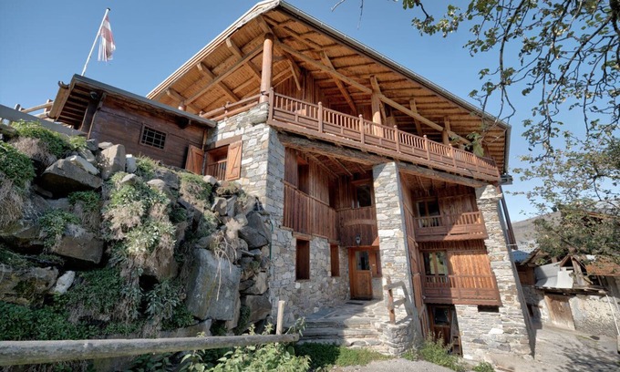 Montchavin Chalet De Ski | Chalet Mont Blanc, traditionnel et chaleureux au cœur de Paradiski