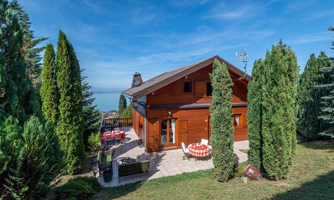 Evian-les-Bains Chalet De Ski | Chalet Panoramique Avec Sauna Avec vue sur le LAC Leman et Montagnes