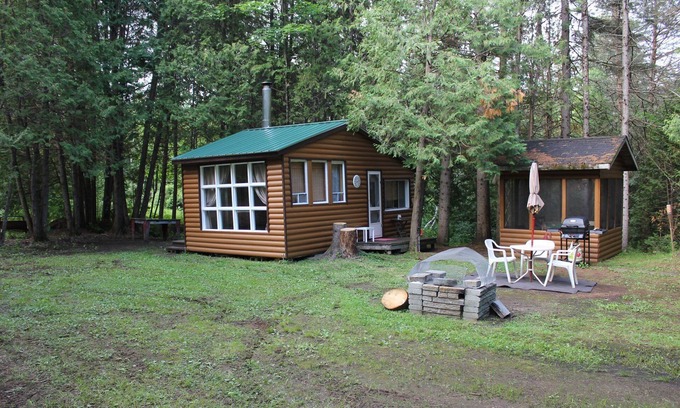 Sainte-Beatrix Cabine | Chalet refuge: Dan's shack