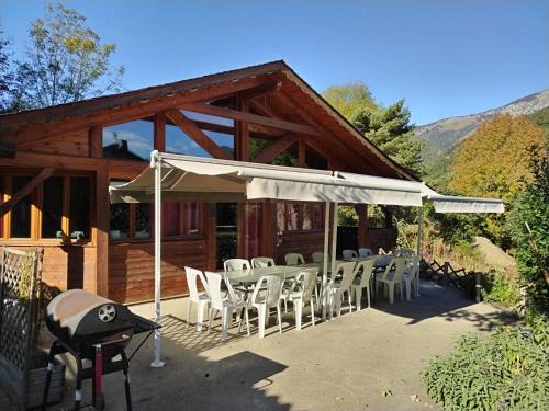Arlos Chalet De Ski | Chalet spacieux 15 places