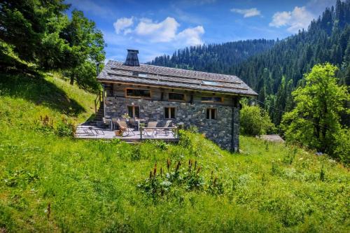 La Giettaz Chalet De Ski | Chalet Victorina - OVO Network