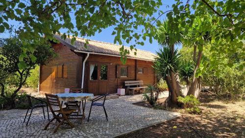 Silves Chalet De Ski | Chalet Villa Mosquito