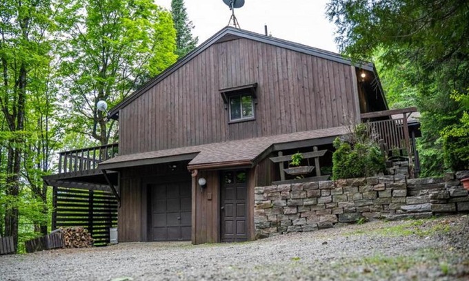 Saint-Faustin-Lac-Carre Chalet De Ski | Chalet Vintage in Saint-Faustin-Lac-Carré - Quebec - Canada