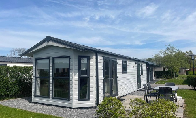 Oost-Graftdijk Maison | Chalet with 2 bedrooms and terrace