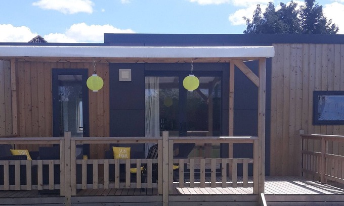 De Veenhoop Chalet De Ski | Chalet moderne avec 2 salles de bain en Frise