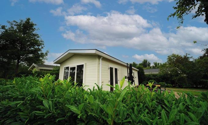Velsen-Zuid Maison | Chalet with 2 bedrooms and a terrace