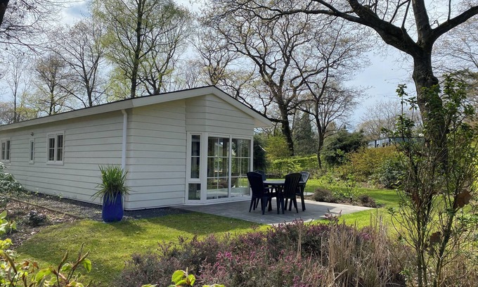 Otterlo Maison | Chalet with 2 bedrooms and a terrace