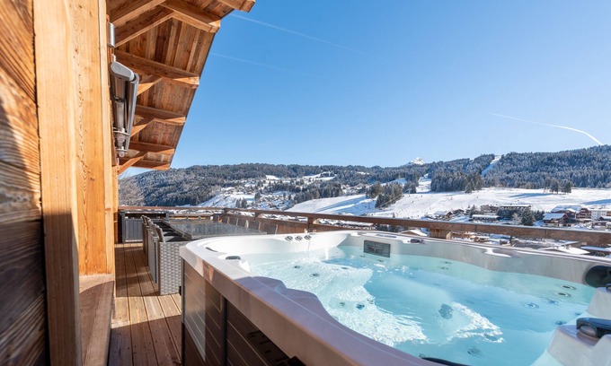 Les Gets Chalet De Ski | Chalet avec jaccuzi à 2 pas du centre et vue à 180° sur village et pistes
