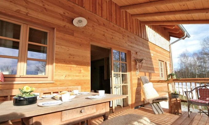 Geiersthal Appartement | Chalet with walk-in rain shower and wood-burning stove