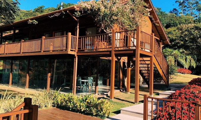 Sao Martinho Maison | Chalets on the lake in SC with stunning views!