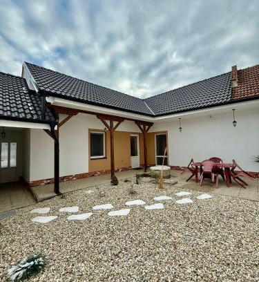 Mostkovice Appartement | Chaloupka u Přehrady