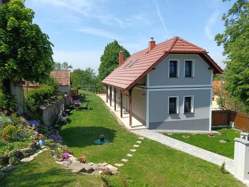 Podbranc Maison | Chalupa pod hradom Branč