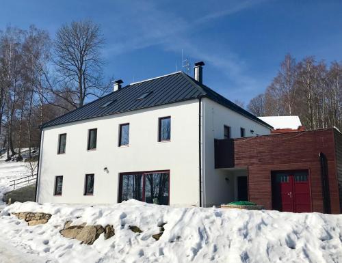 Horni Plana Villa | Chalupa U Kačírků