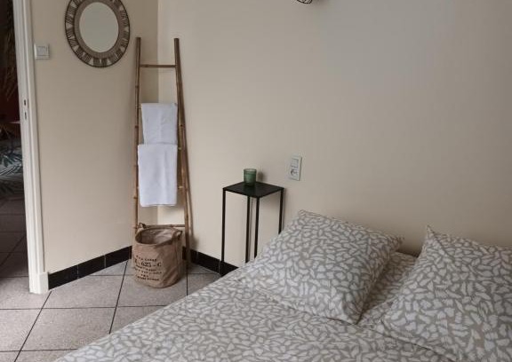 Senas Maison | Chambre à louer à la nuitée