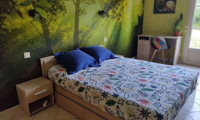 Sarge-sur-Braye Maison | chambre avec SDB privative en pleine campagne 2