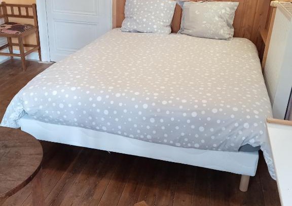 Port-Sainte-Marie Maison | chambre chez l'habitant, axe A62, à 20 min d' ouest d'Agen, parking dans la rue gratuit, accès cuisine, convivial