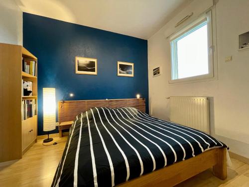 Saint-Germain-Laprade Lit Et Petit-Déjeuner | Chambre cosy avec terrasse et jardin proche Puy-en-Velay - FR-1-582-526