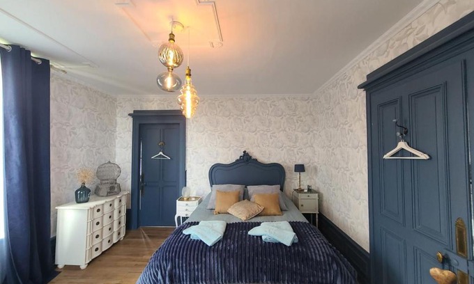 Medonville Lit Et Petit-Déjeuner | Chambre cosy avec accueil chaleureux, proche de Vittel et Contrexéville - FR-1-589-480