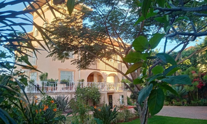 Antsirabe Lit Et Petit-Déjeuner | Chambre d'Hôte Villa Maritampona