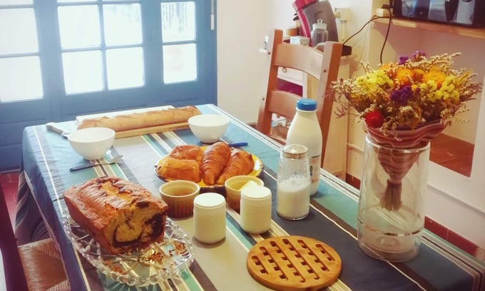 Arles-sur-Tech Lit Et Petit-Déjeuner | Chambre D'hôtes au Bord de la Rivière Avec vue sur la Montagne
