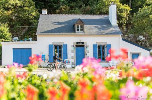 Hennebont Lit Et Petit-Déjeuner | Chambre d'hôtes dans maison éclusière