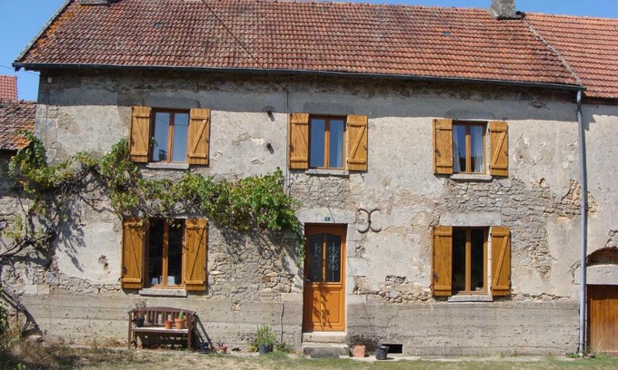 Arrenes Lit Et Petit-Déjeuner | Chambre d'hôtes de puy faucher