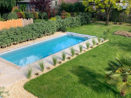 Maillets - Bellevue Lit Et Petit-Déjeuner | Chambre d'hôtes de Verdigné Piscine chauffée Parking Wifi
