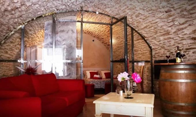 Chateauneuf-du-Pape Maison | Chambre d hote de charme avec plein d authenticité du 13 ème siècle