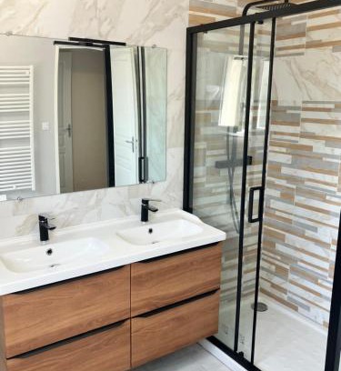 Vaires-sur-Marne Maison | Chambre dans une maison en Colocation proche paris et Disney Room in shared house