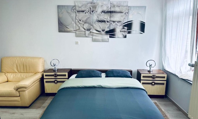Cuesmes Maison | Chambre et SDD privées dans une maison partagée avec des résidents