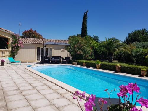 Arpaillargues-et-Aureillac Lit Et Petit-Déjeuner | CHAMBRE D HOTES à 4 KMS D UZES " Chez Nadou "