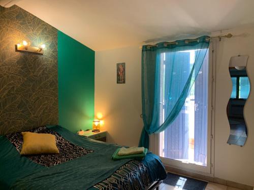 Saint-Romain-en-Viennois Maison | Chambre douillette avec balcon a 7min de Vaison la Romaine