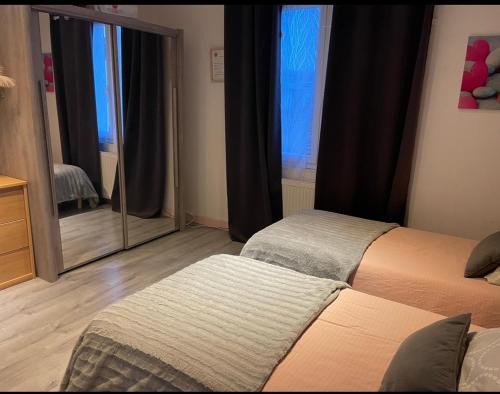 Dieppe Maison | Chambre julia lits séparés