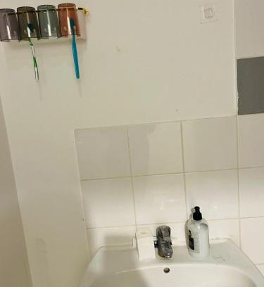 Montereau-Fault-Yonne Maison | Chambre pinselccc
