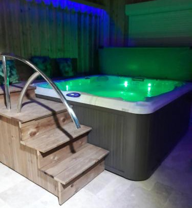 Bertric-Buree Hôtel | chambre-spa de la Truffière