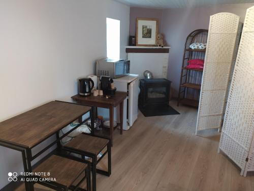 Ancy-le-Libre Appartement | Chambre tranquille et confortable pour étape