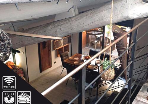 Saint Michel d'Euzet Maison | Chambres d'Hôtes & Spa privatif - Le Loft Gard